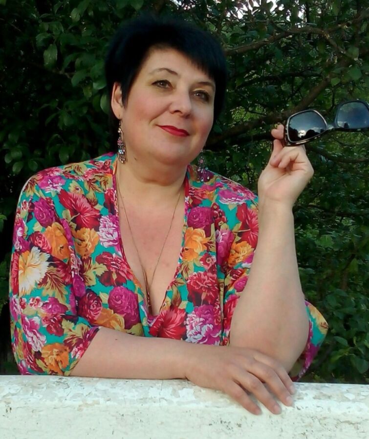 Anastasja, brune mature BBW de Surgut en Russie