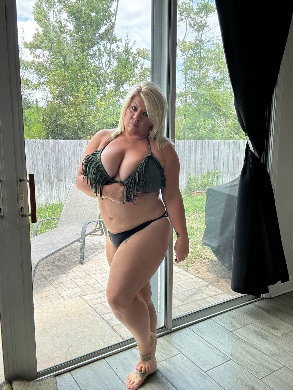 Thick Fat Blonde Milf Gilf Kenzie