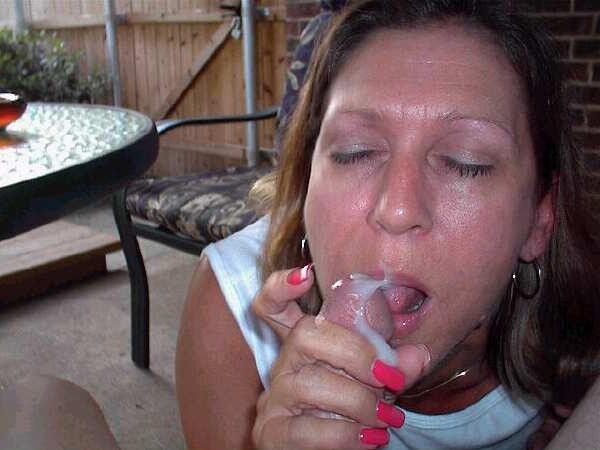 Amateur-MILFs 19