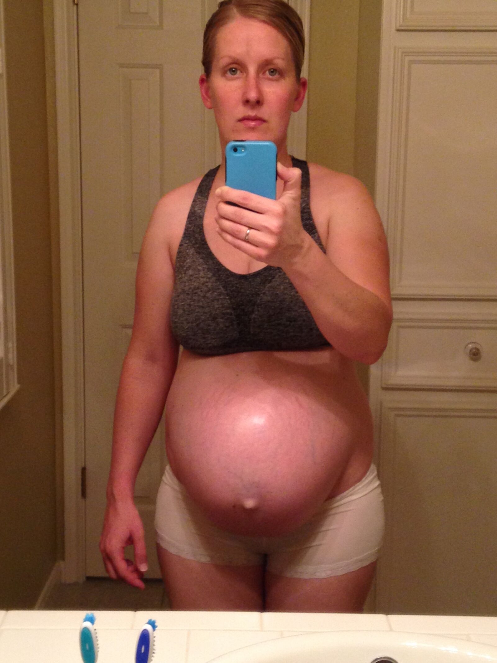 2020.11.06 Pregnant Girlfriends And Wife Private Nudes And Selfi