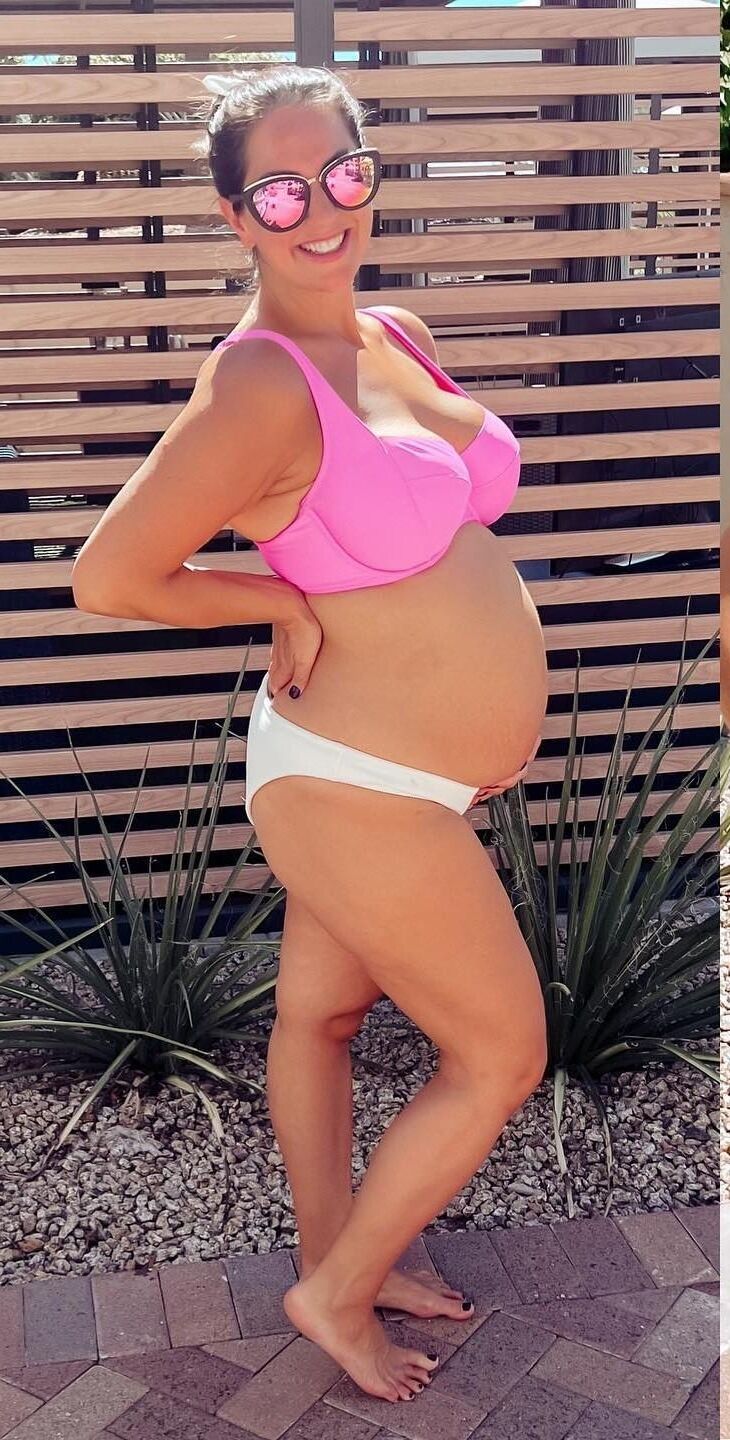 Mamá embarazada gordita Tasha después del embarazo cuerpo de mamá caliente