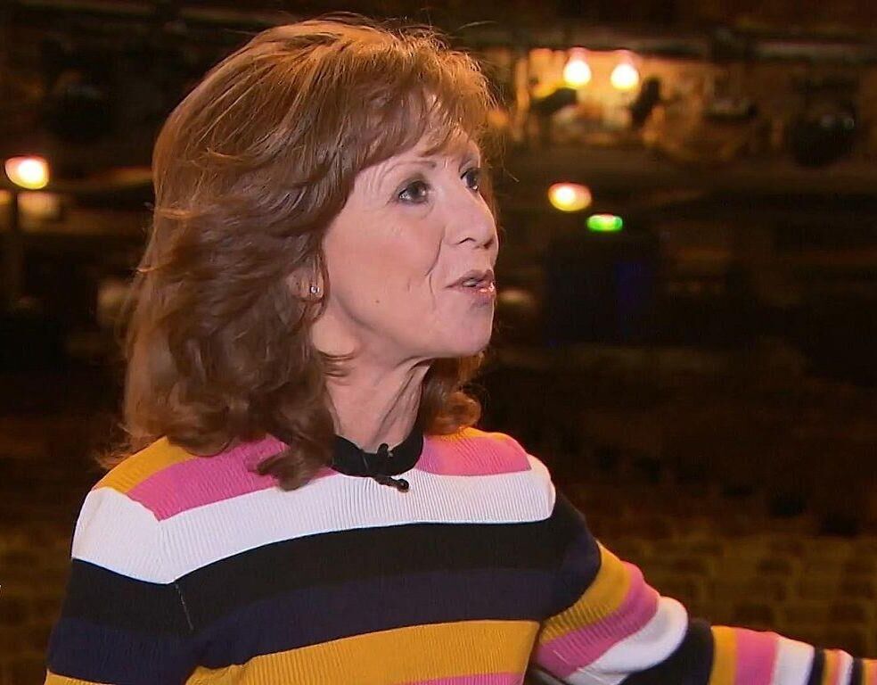 Branlez-vous avec BONNIE LANGFORD