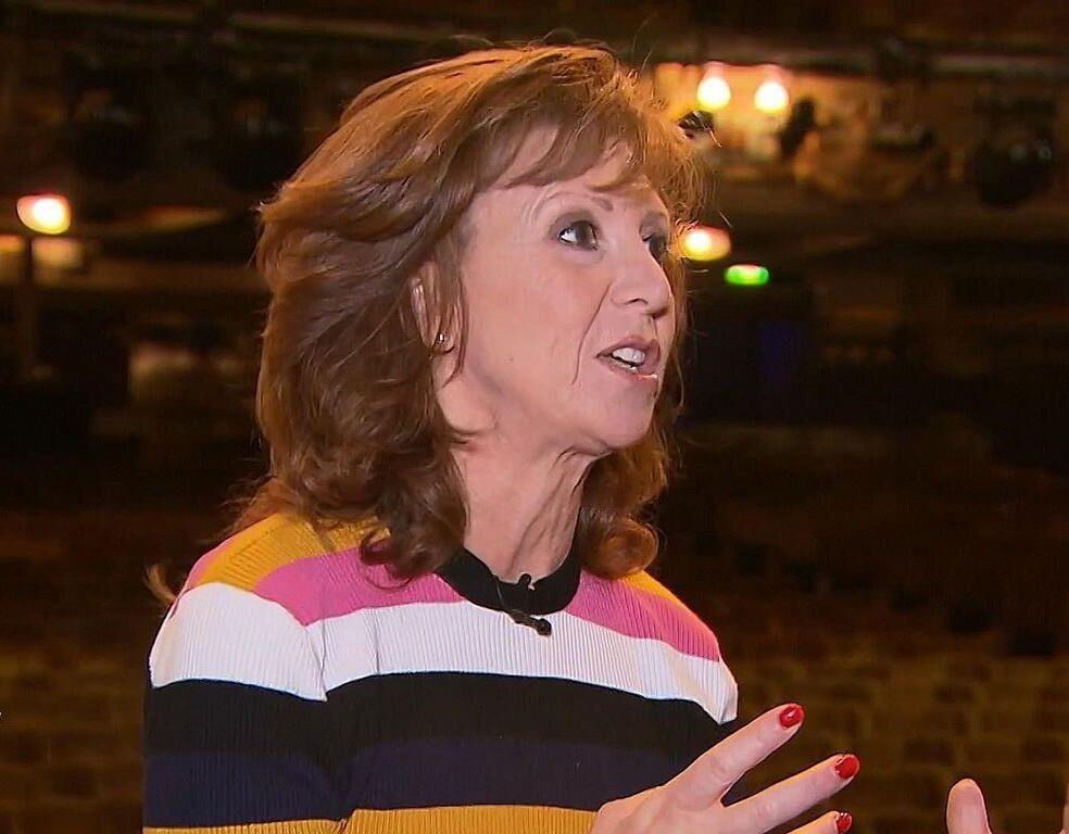 Branlez-vous avec BONNIE LANGFORD