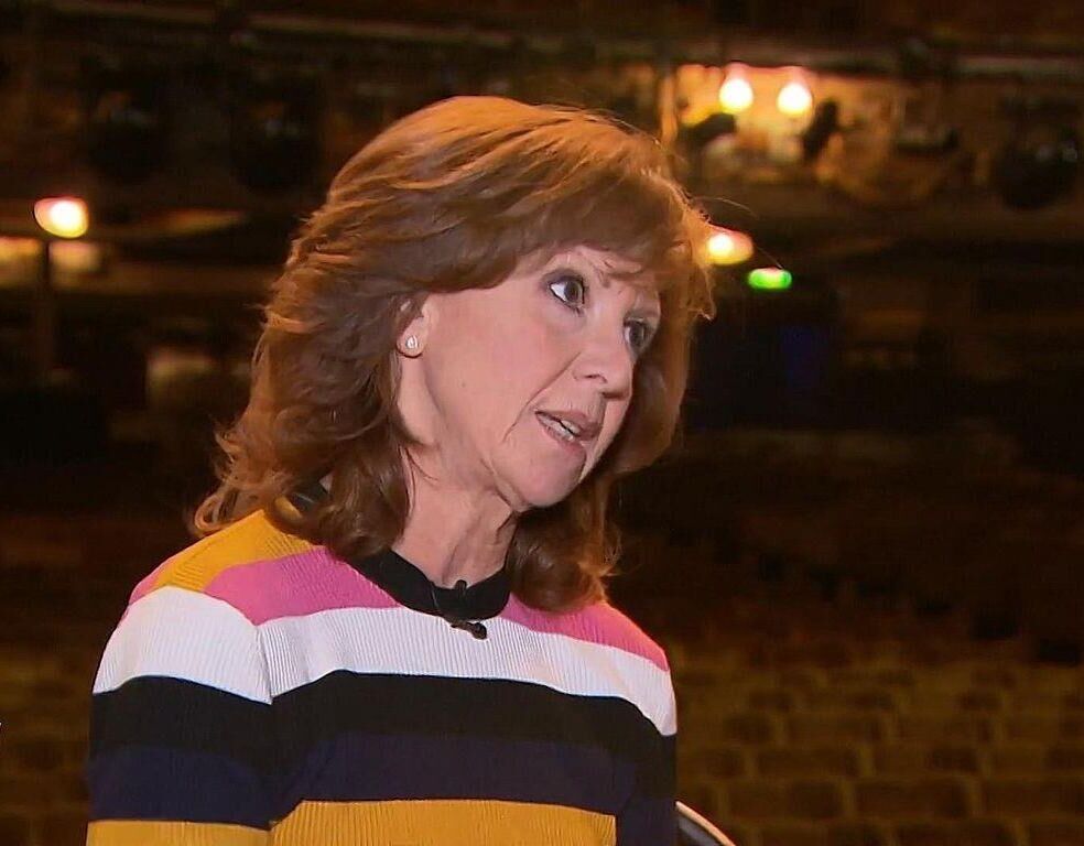 Branlez-vous avec BONNIE LANGFORD