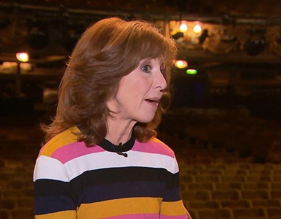 Branlez-vous avec BONNIE LANGFORD