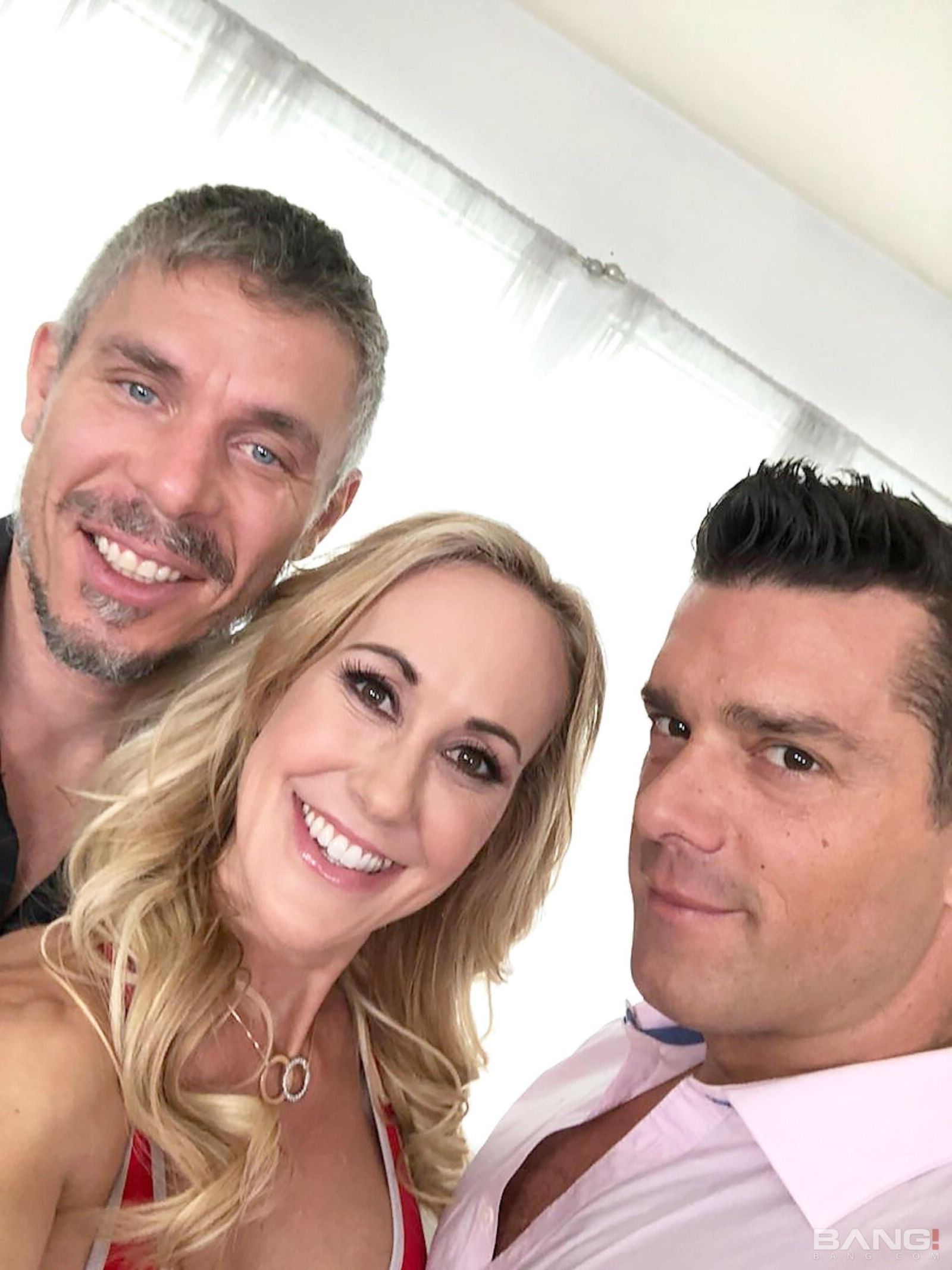 [Bang] Brandi Love Brandi Love Obtém Sua Milf Buceta Usada Por