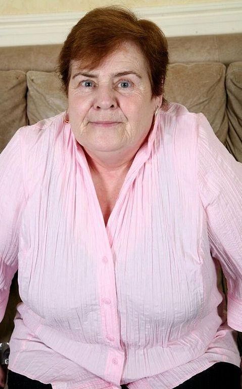 Mature et Belle 083