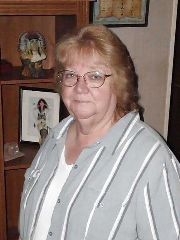 Mature et Belle 083