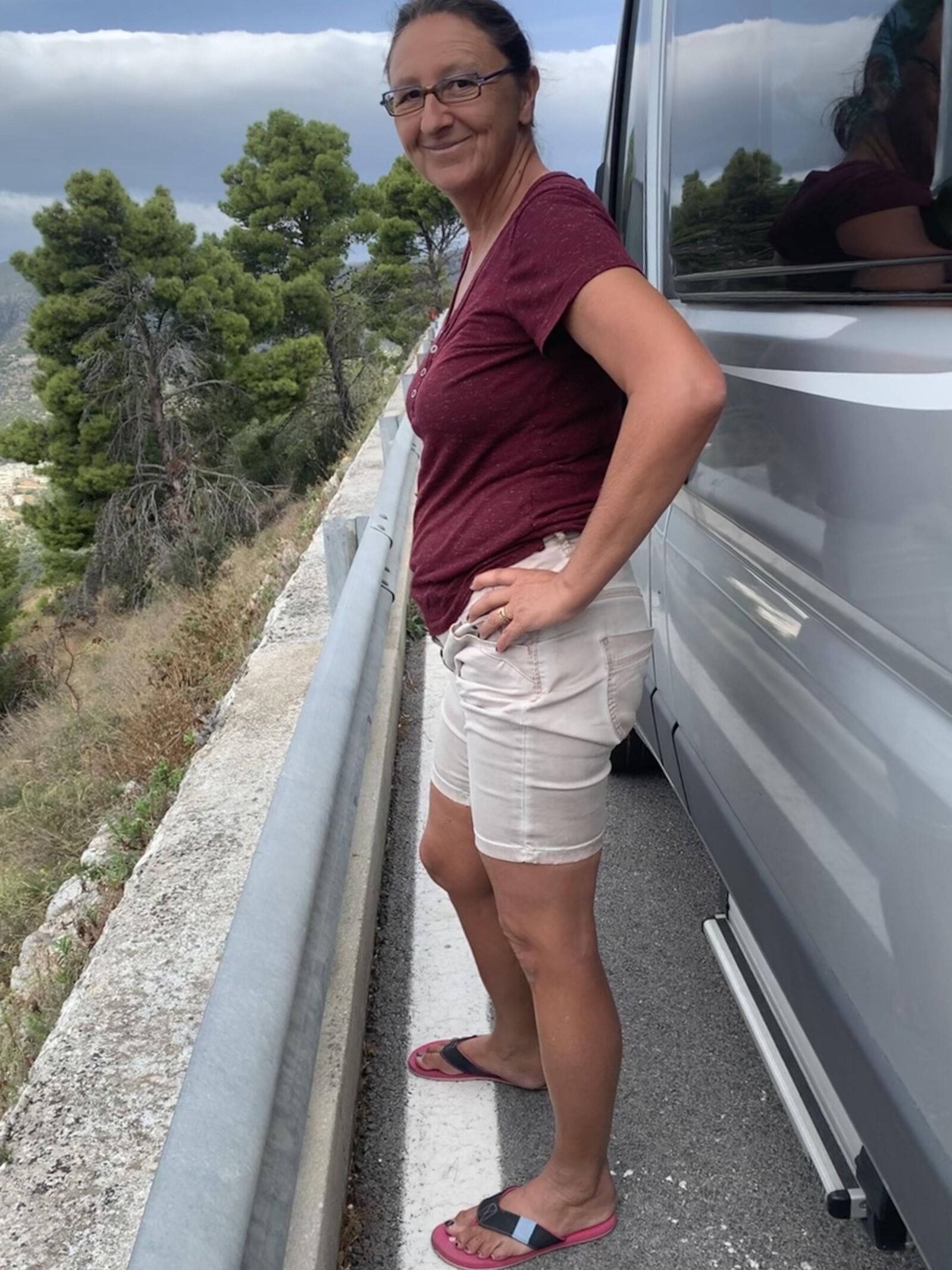 Birgit beim pissen frontal 