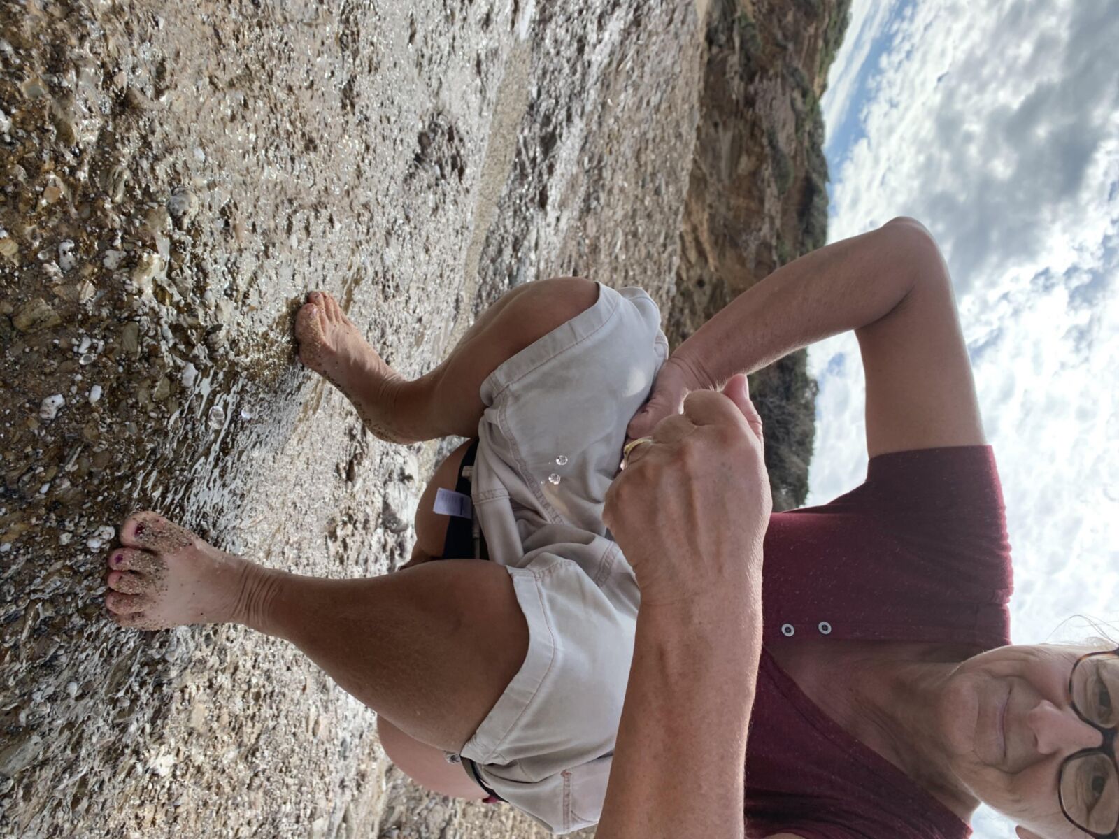 Birgit beim frontalen Pissen