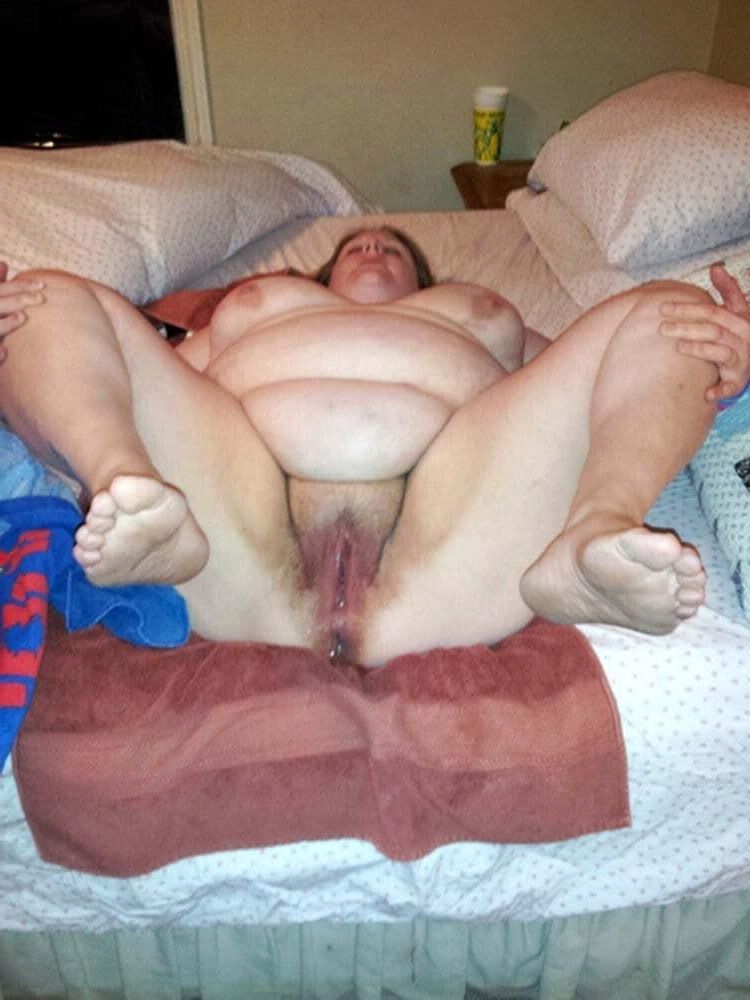 BBWs on their back wanting a good fuck 4