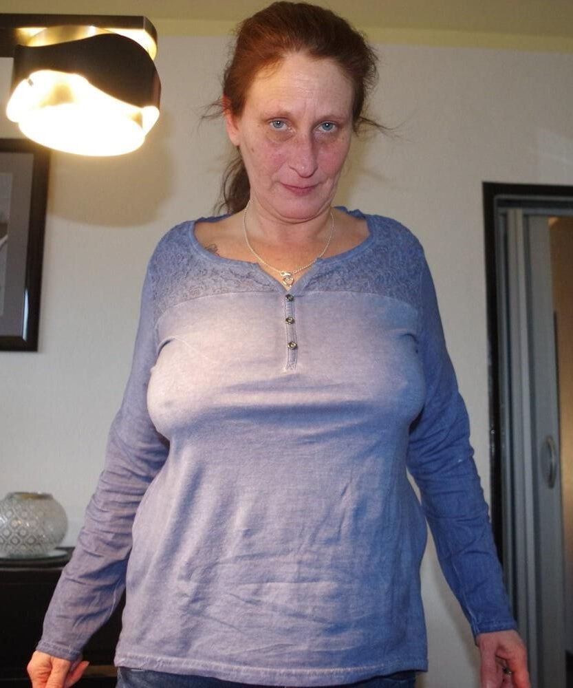 Oma MILF siehe Thrott 13