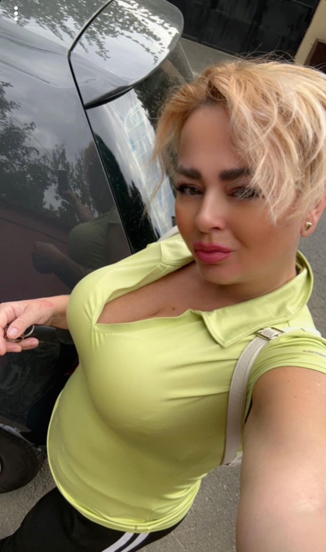 Daniela a Romanian Busty MILF P.