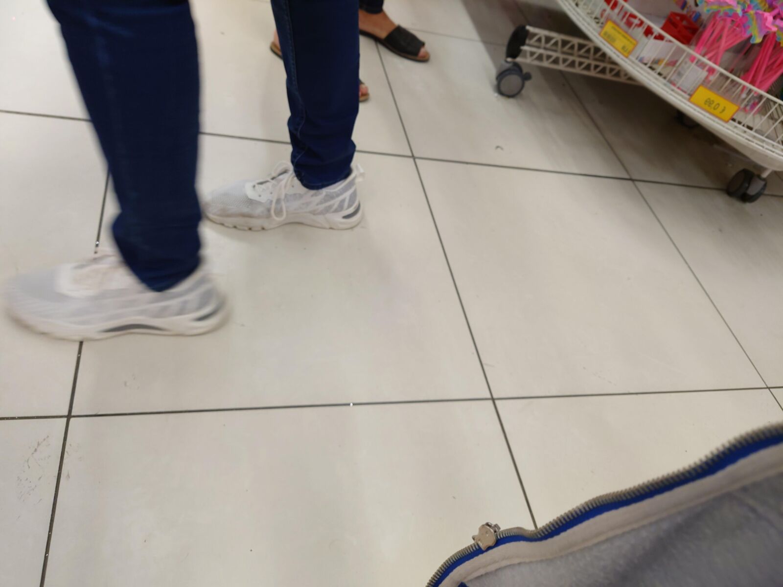 Pieds grecs au marché Jumbo