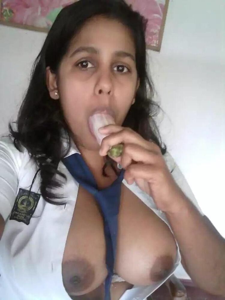 femme indienne aux gros seins tamoul