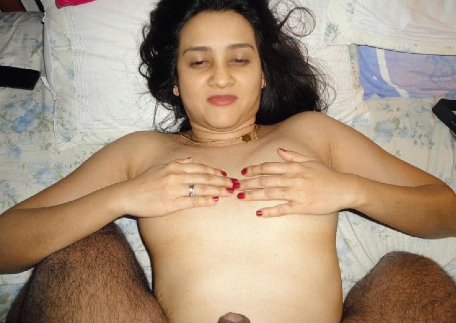 Indian slut doctor nude full collection