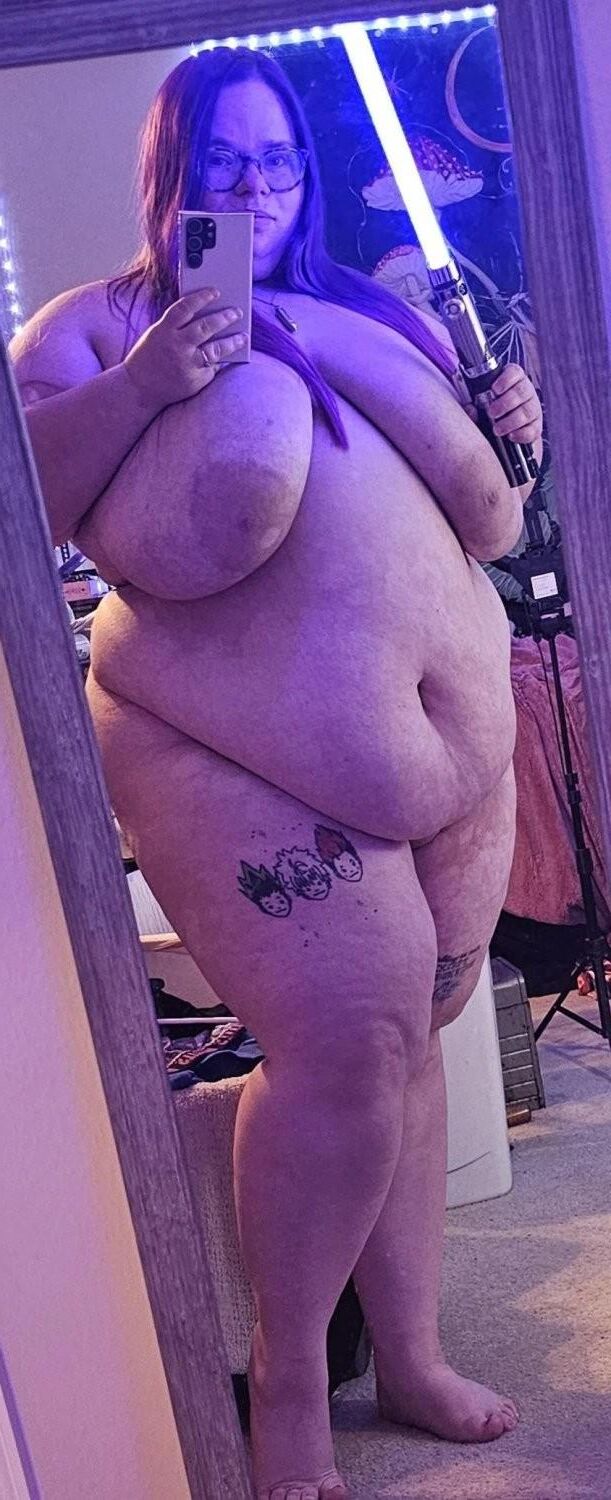 BBW, bellezas del vientre SSBBW (sin rellenos)