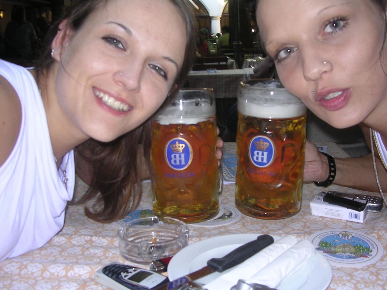 BIER UND MÄDCHEN (ICH LIEBE BEIDES!!!)