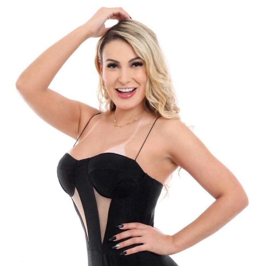 PV: Andressa Urach