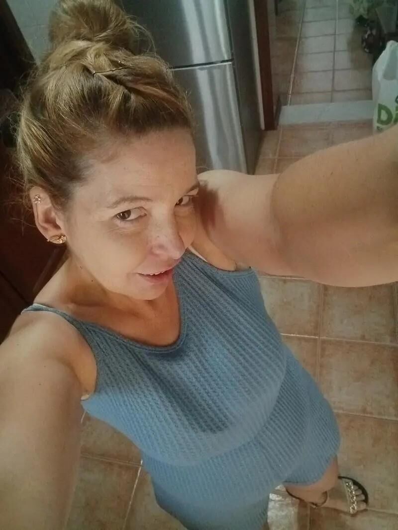 sexy busty mature milf