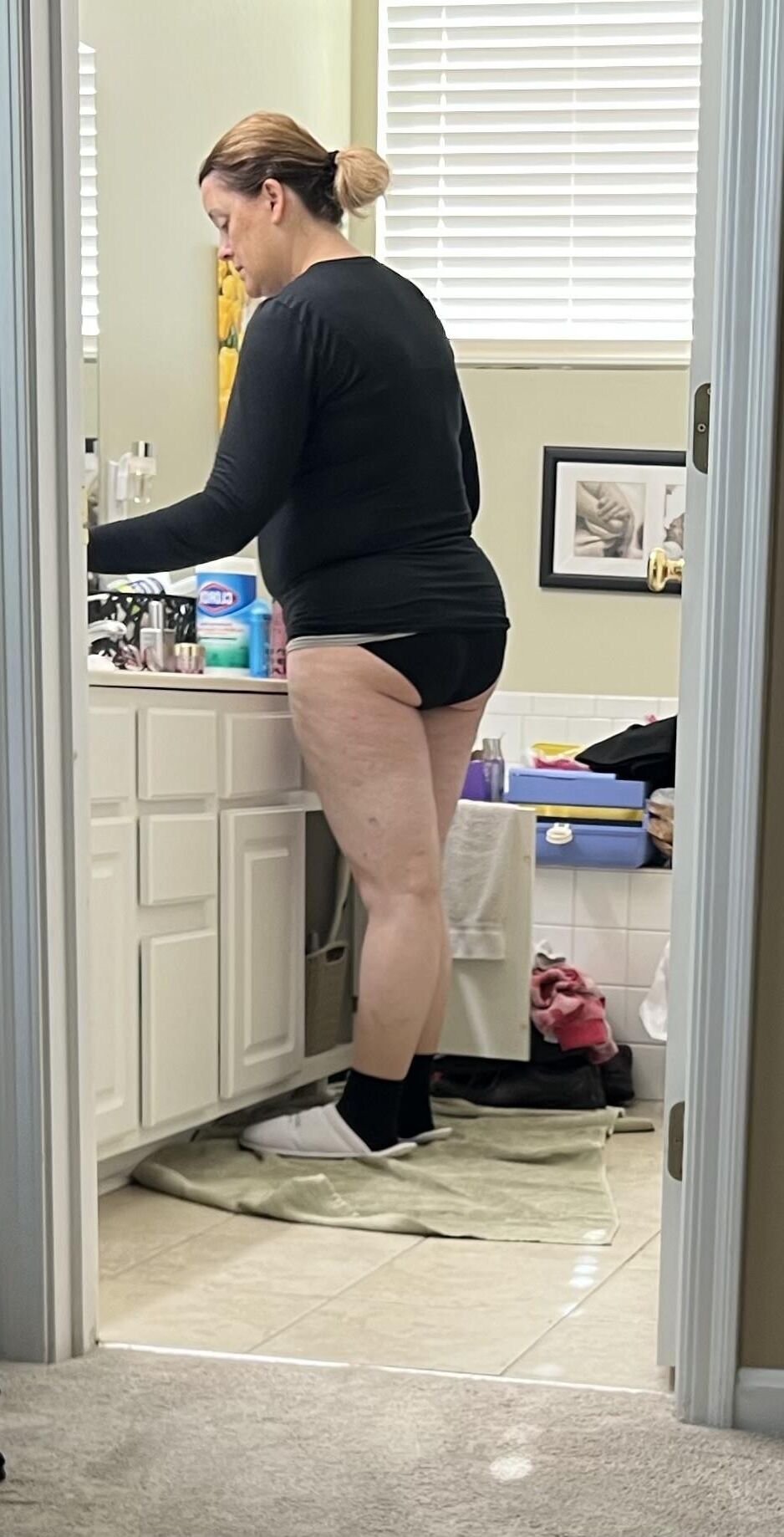 Fat Fuckpig Carrie Lynn Getting Ready for Another Trick 