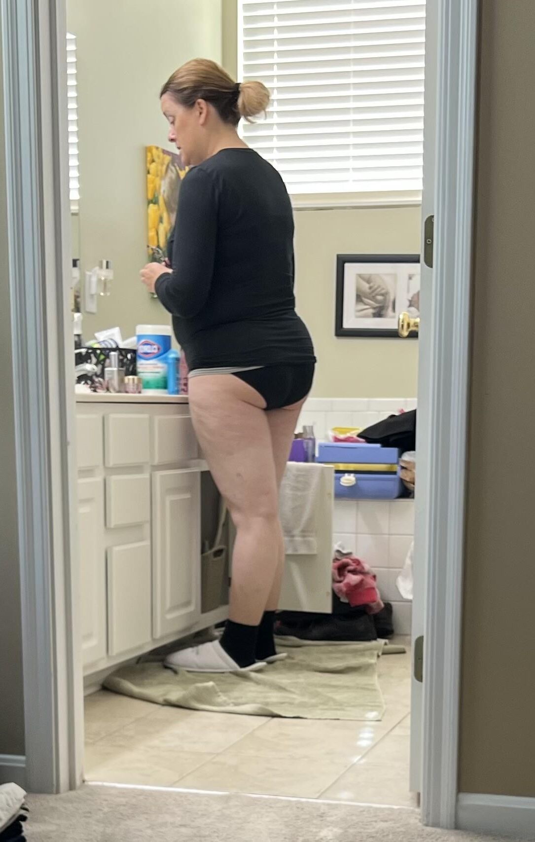 Fat Fuckpig Carrie Lynn Getting Ready for Another Trick 