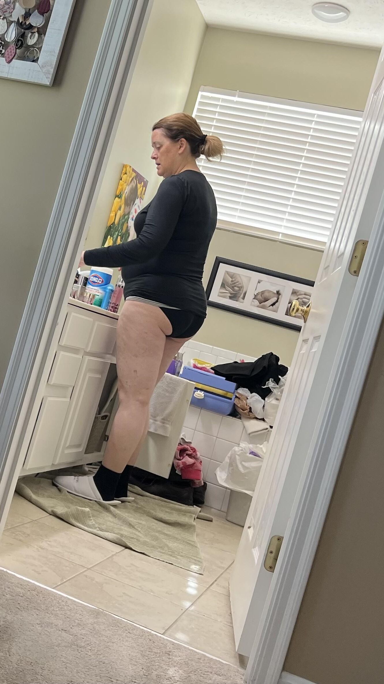 La gorda Fuckpig Carrie Lynn preparándose para otro truco