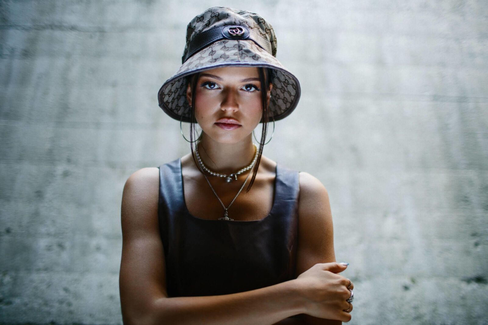 female_faces__hats