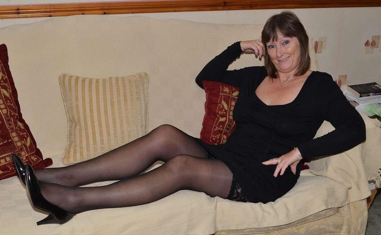 mature en-nylon