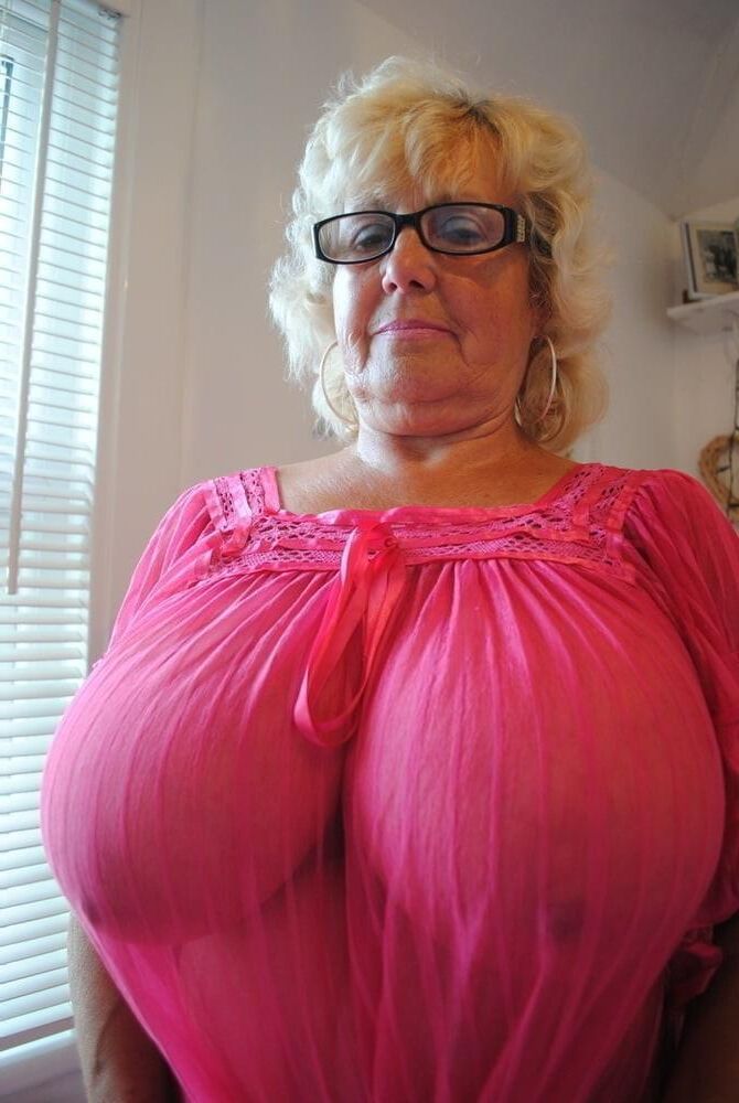 Dames aux gros seins