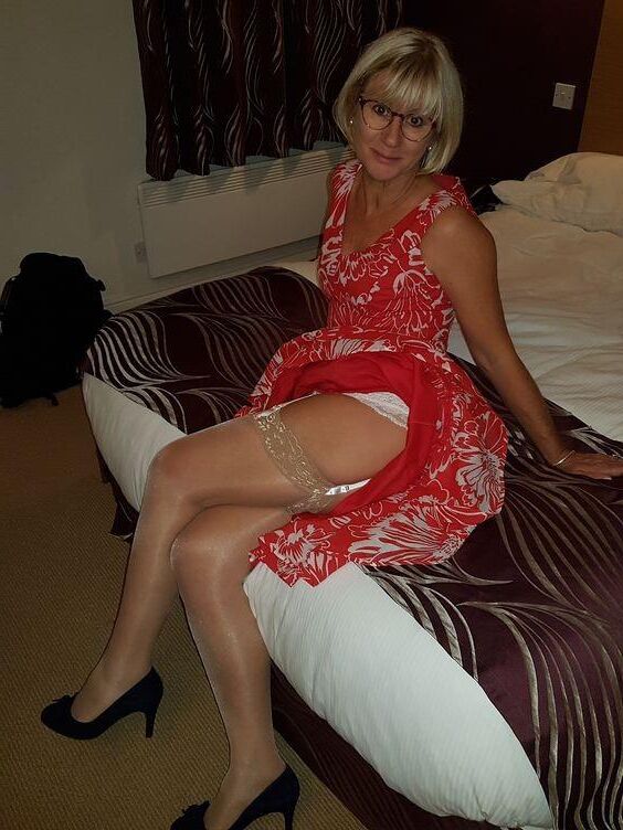 Mature Dressed to be sexy 