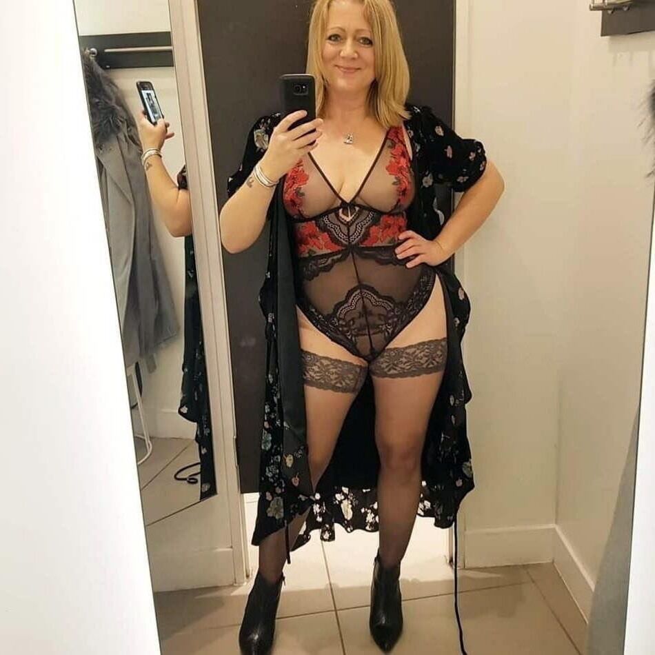 sexy Hausfrau 2