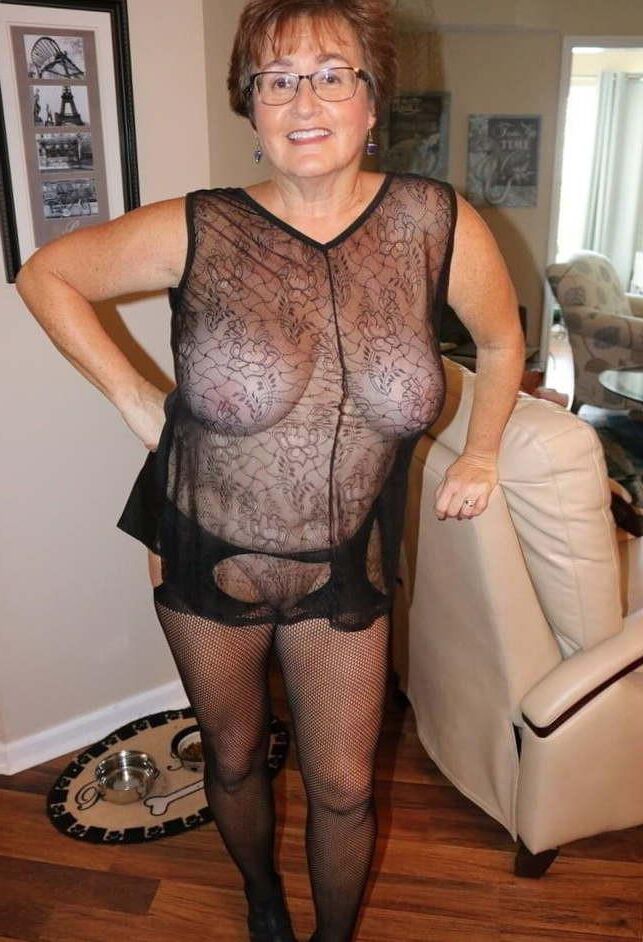 mamie aux gros seins