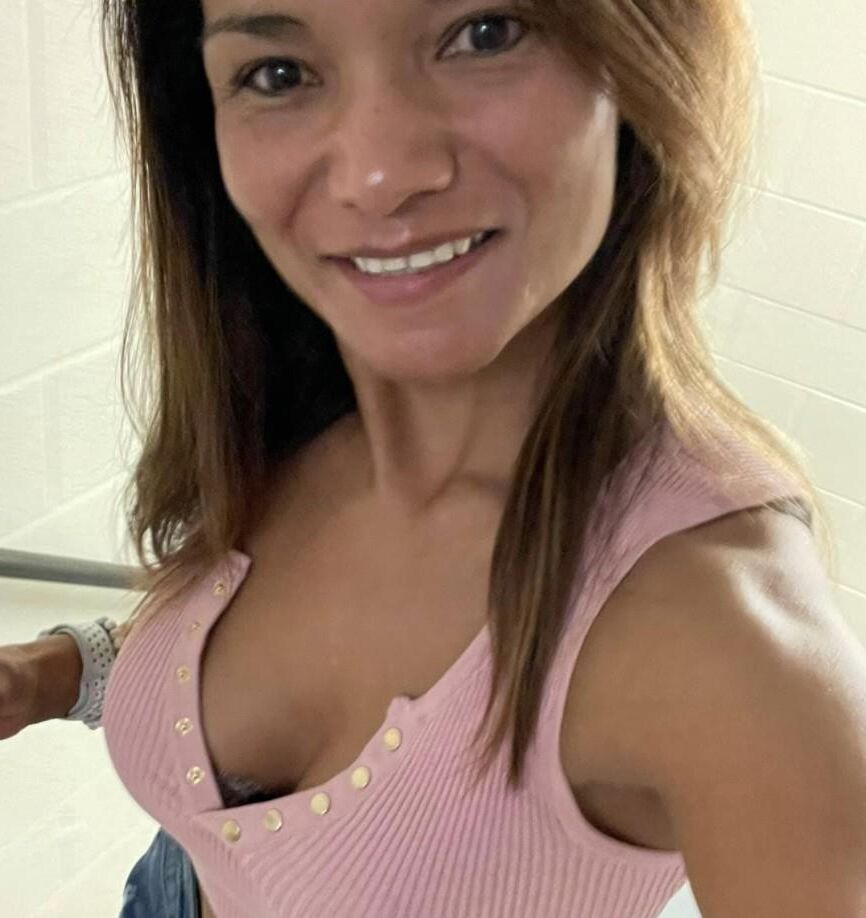 Lilliana Flores MILF aus Longview, Texas