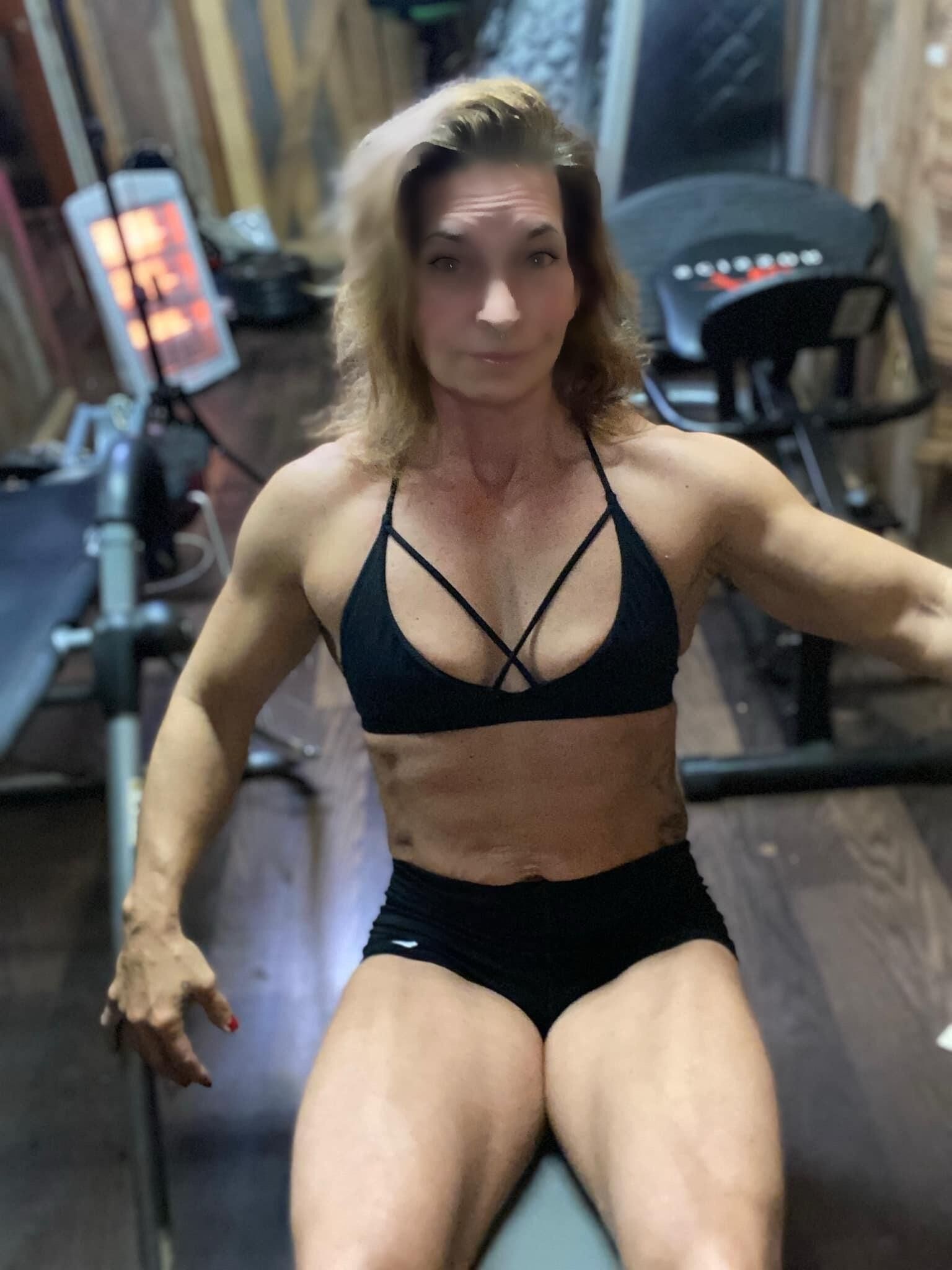 Tina our muscle Goddess whore