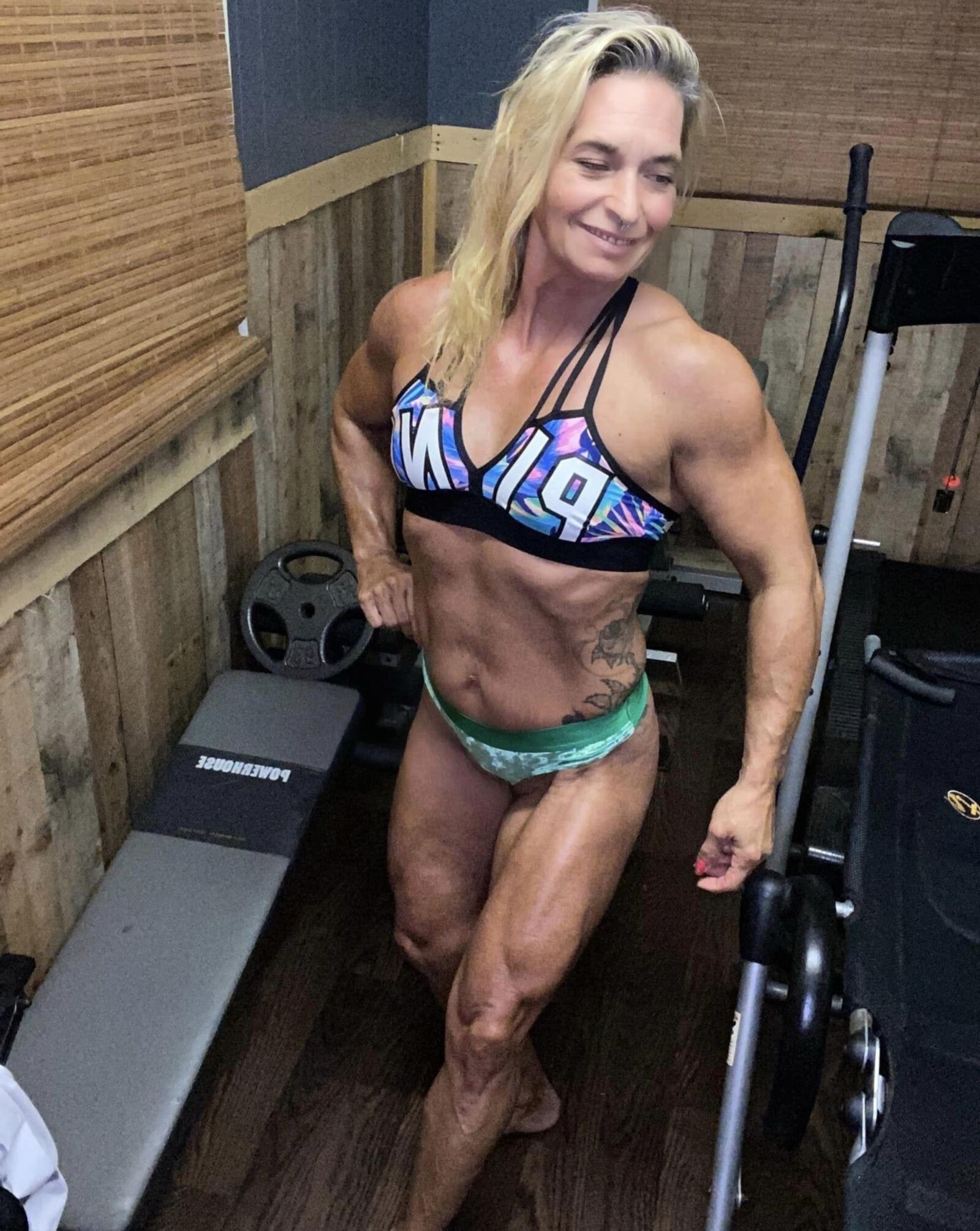 Tina our muscle Goddess whore