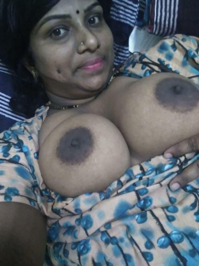 Desi cadelas sujas