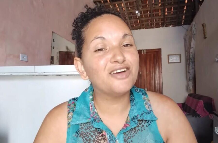 Mãe latina estrangeira MILF cadela P "Local perfeito para cum homenagem"