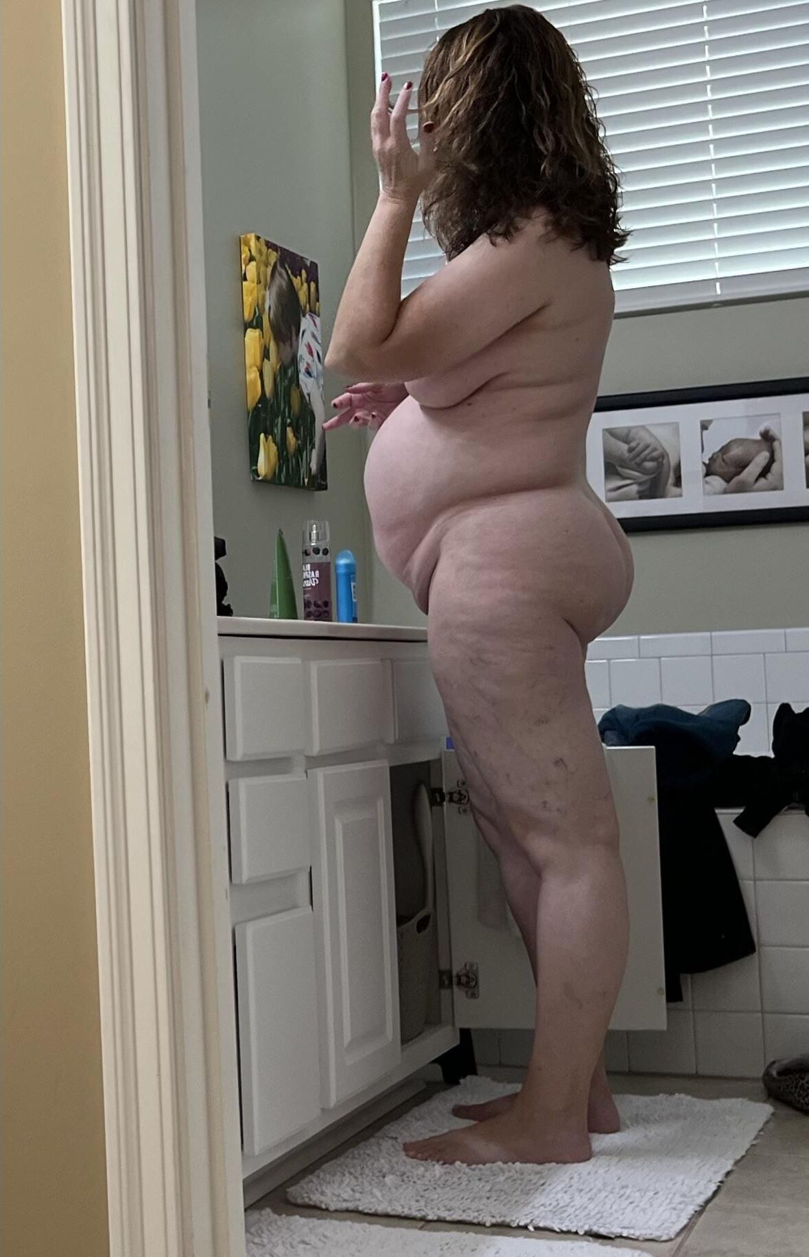 Fat Fuckpig Carrie Lynn Getting Ready to Earn Again