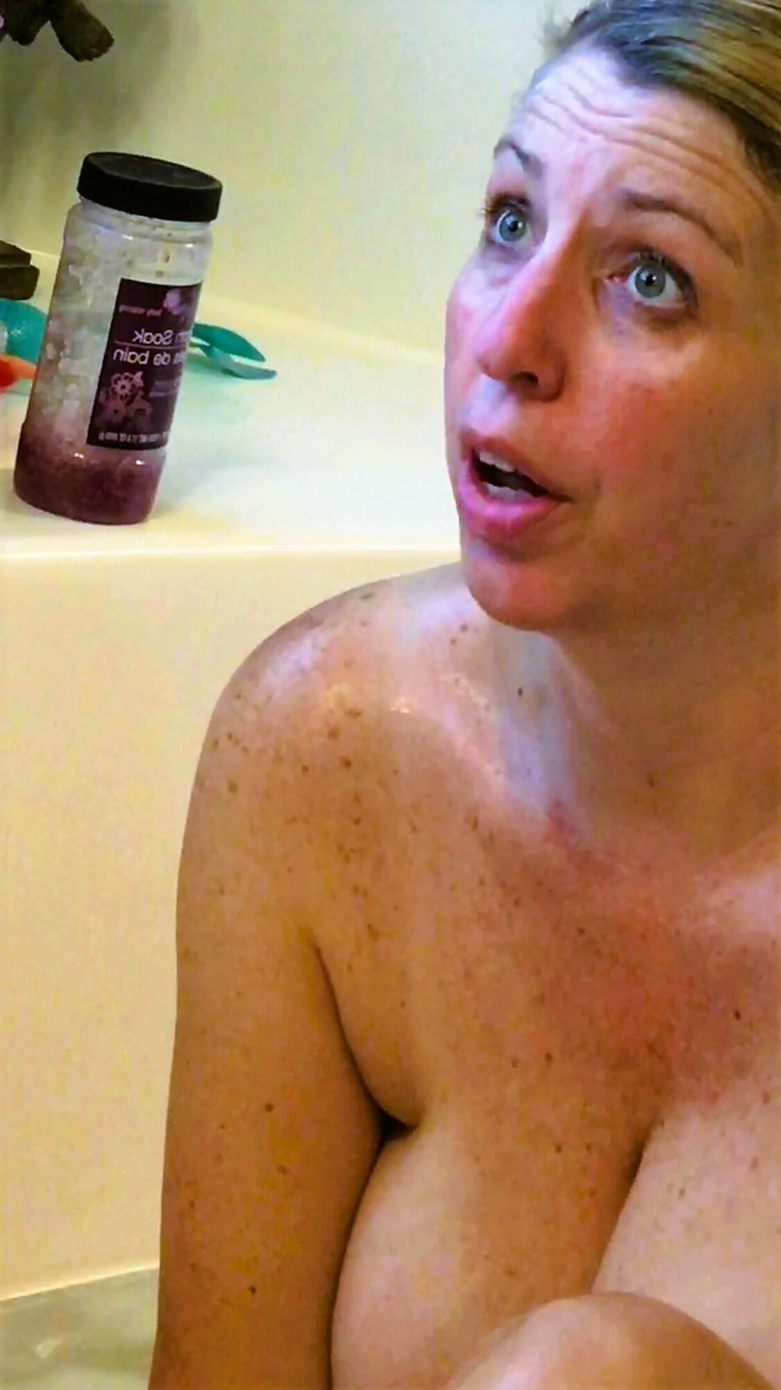 Renee más hora del baño