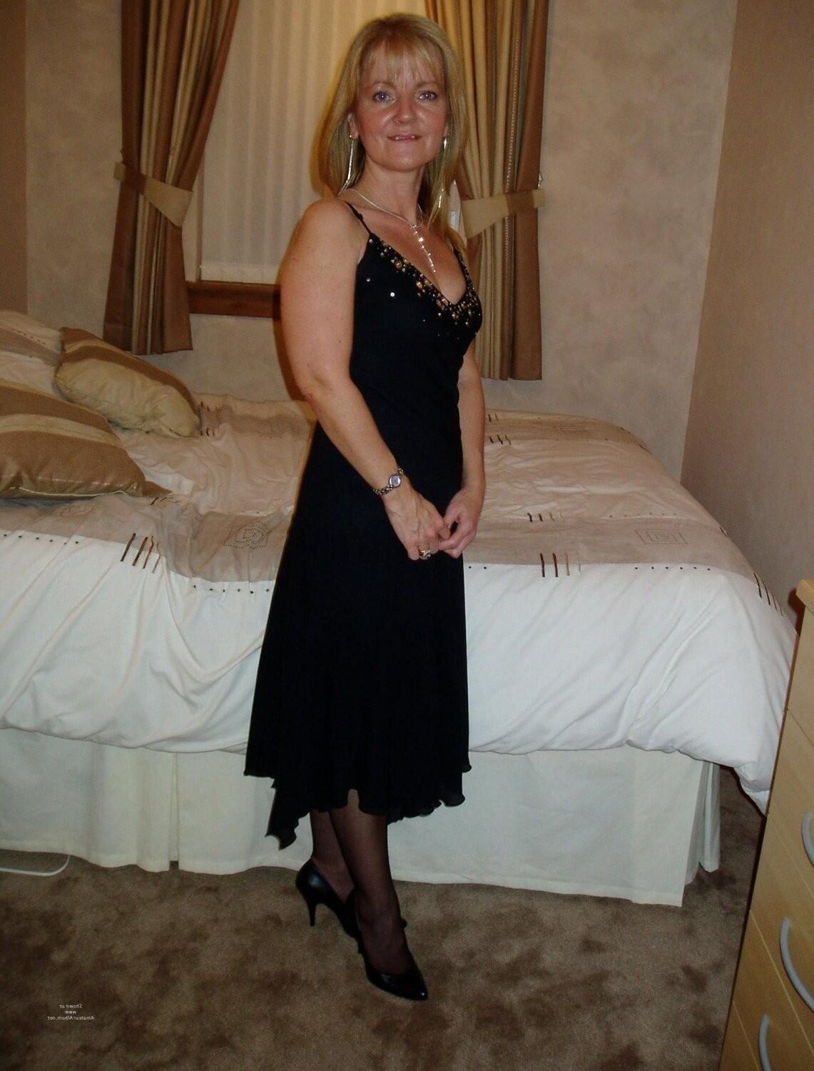 Cougars MILF ()