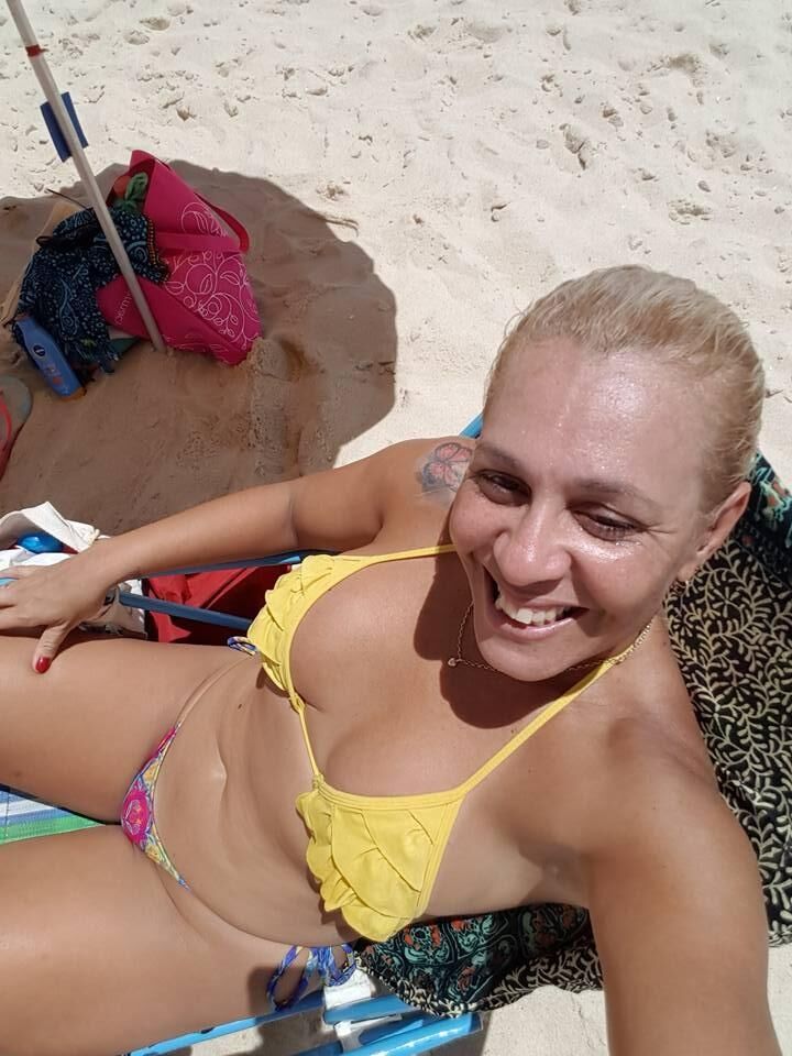 CHRISTIANE COROA GOSTOSA