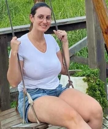 STUPID WHITE PAWG MILF