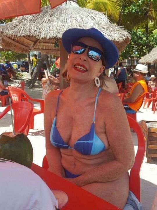 Milf Abuelita Traje De Baño Bikini