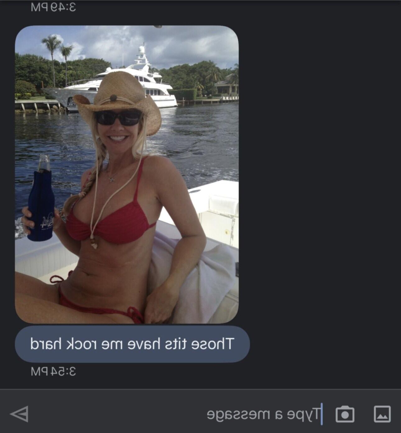 Lisa, maman en bikini, a des fans zélés