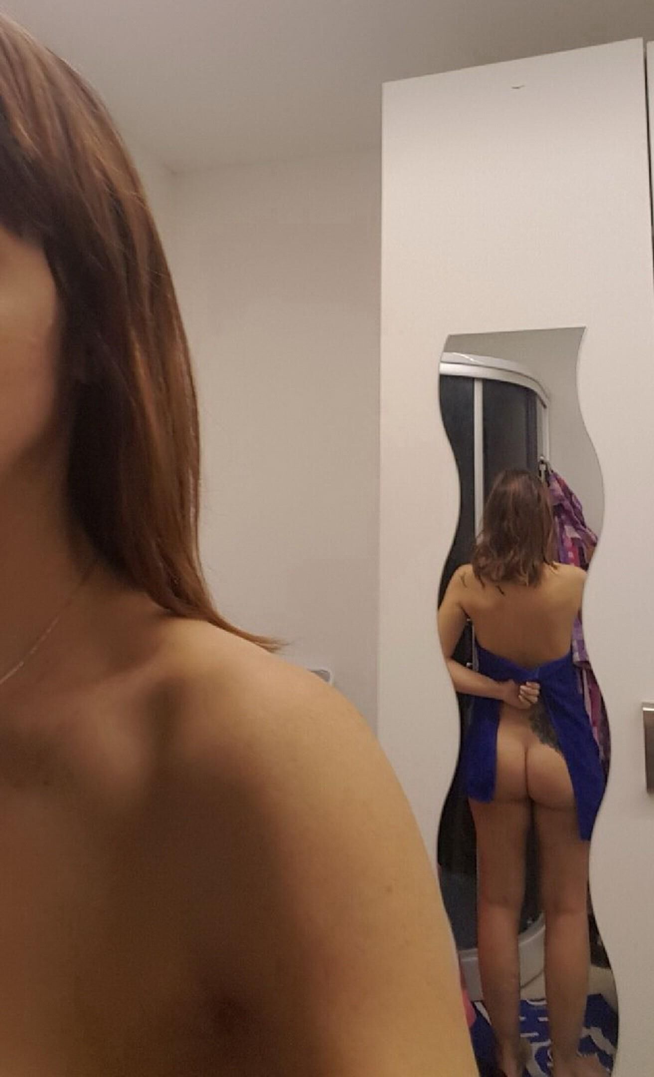 Hot Italian wife selfshots