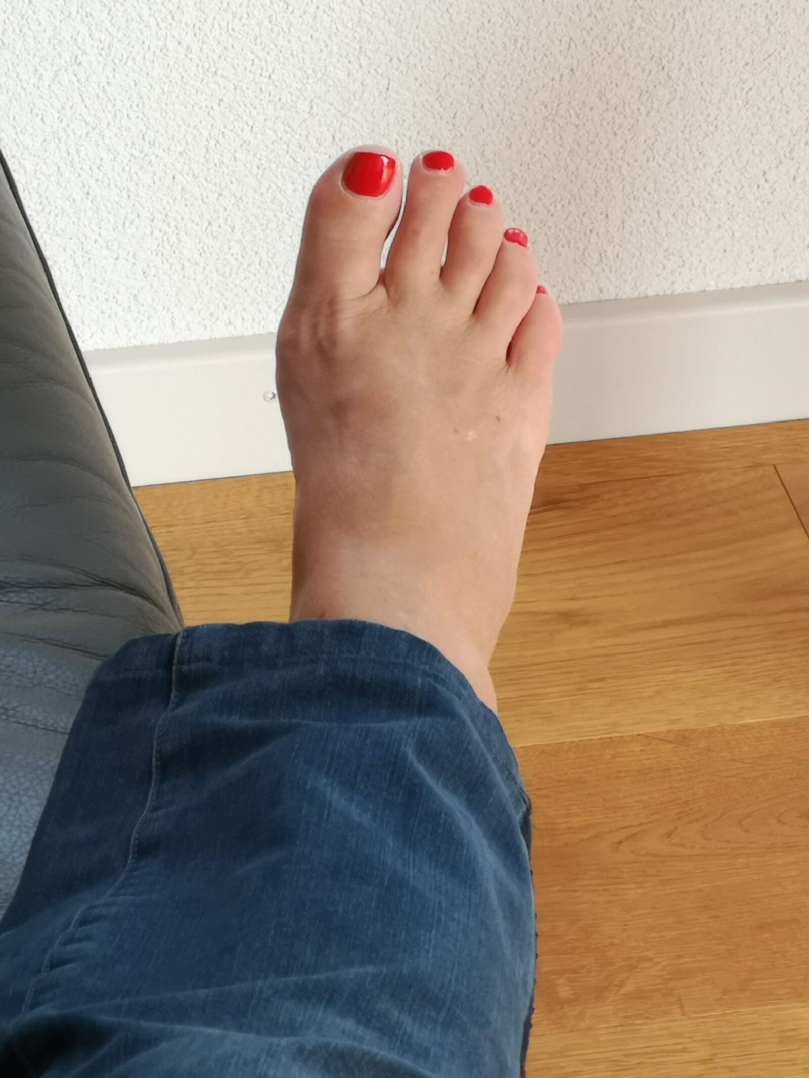 Feet 