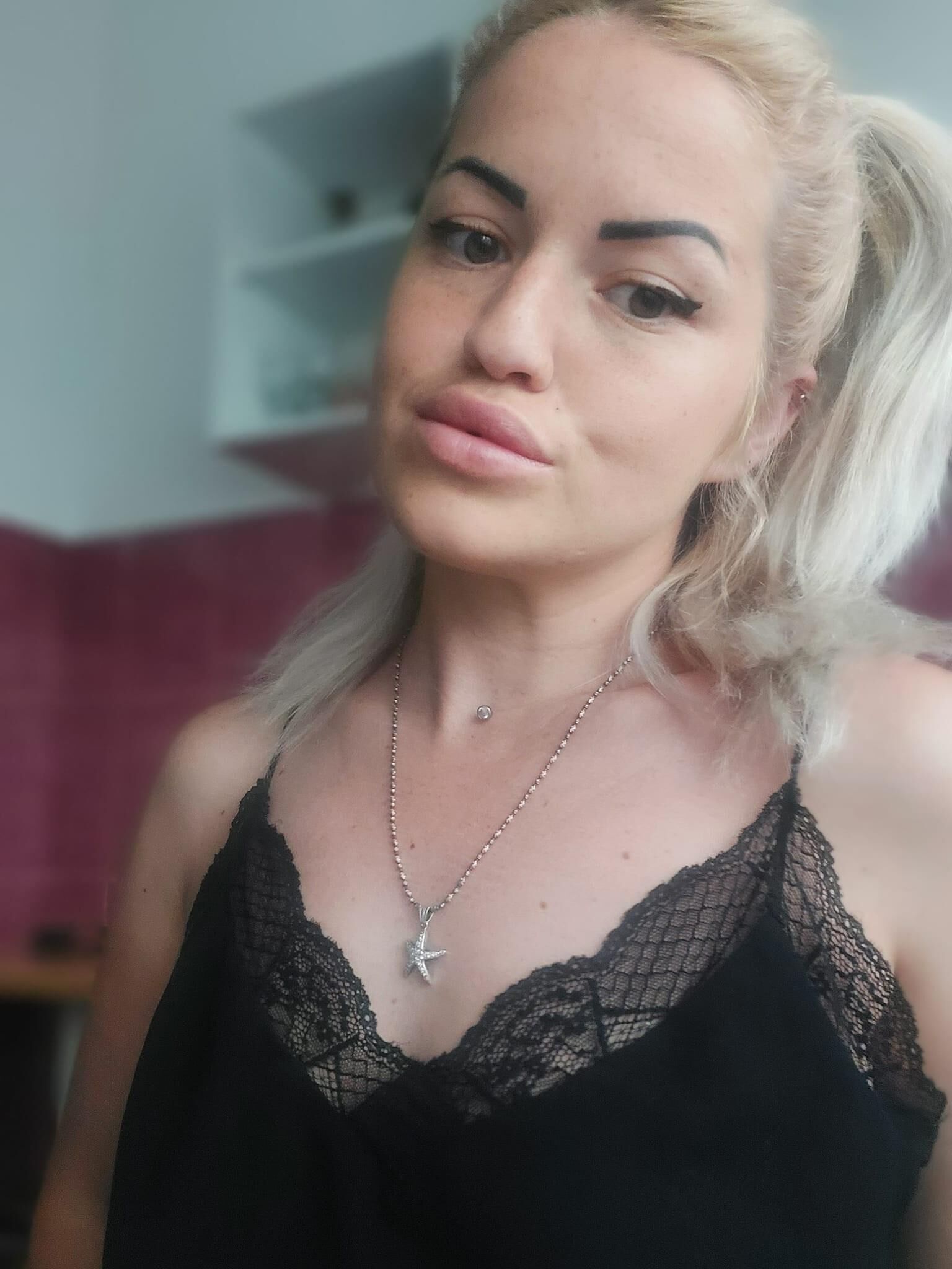 Gianina, eine nette rumänische MILF P.