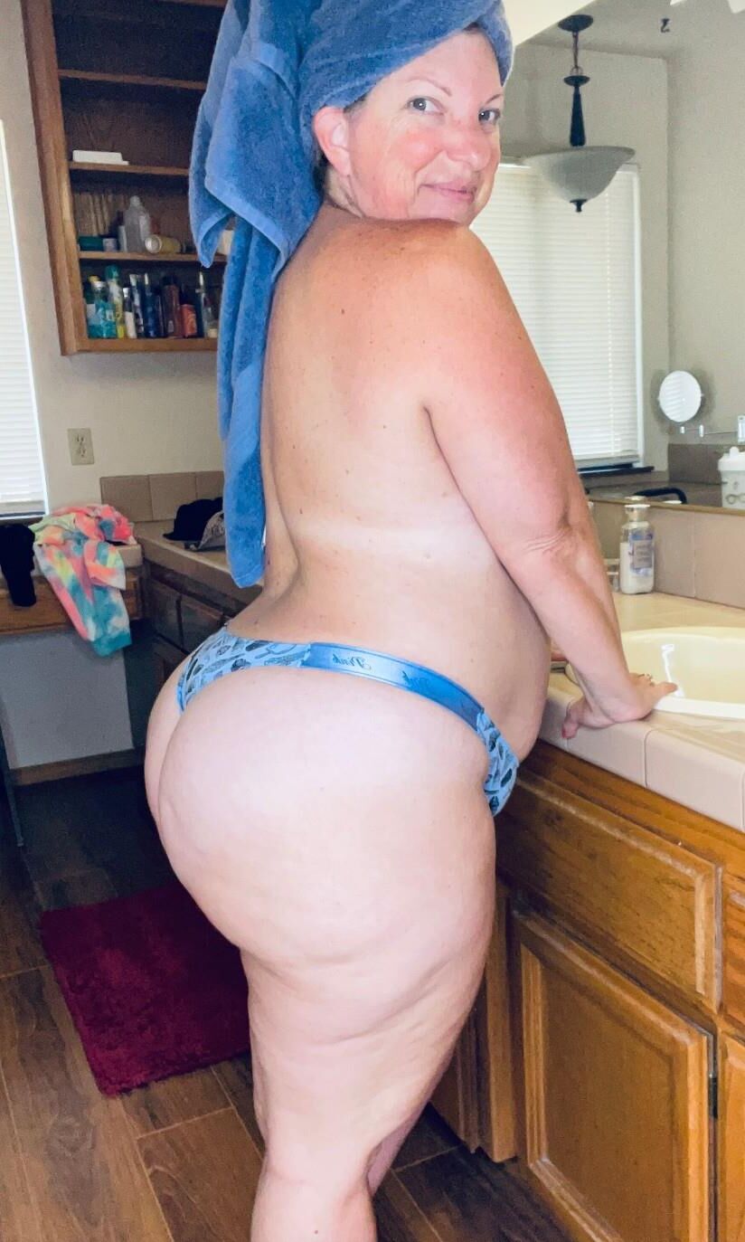 PAWG MADRA SEDUCTIVO MILF PEATHER