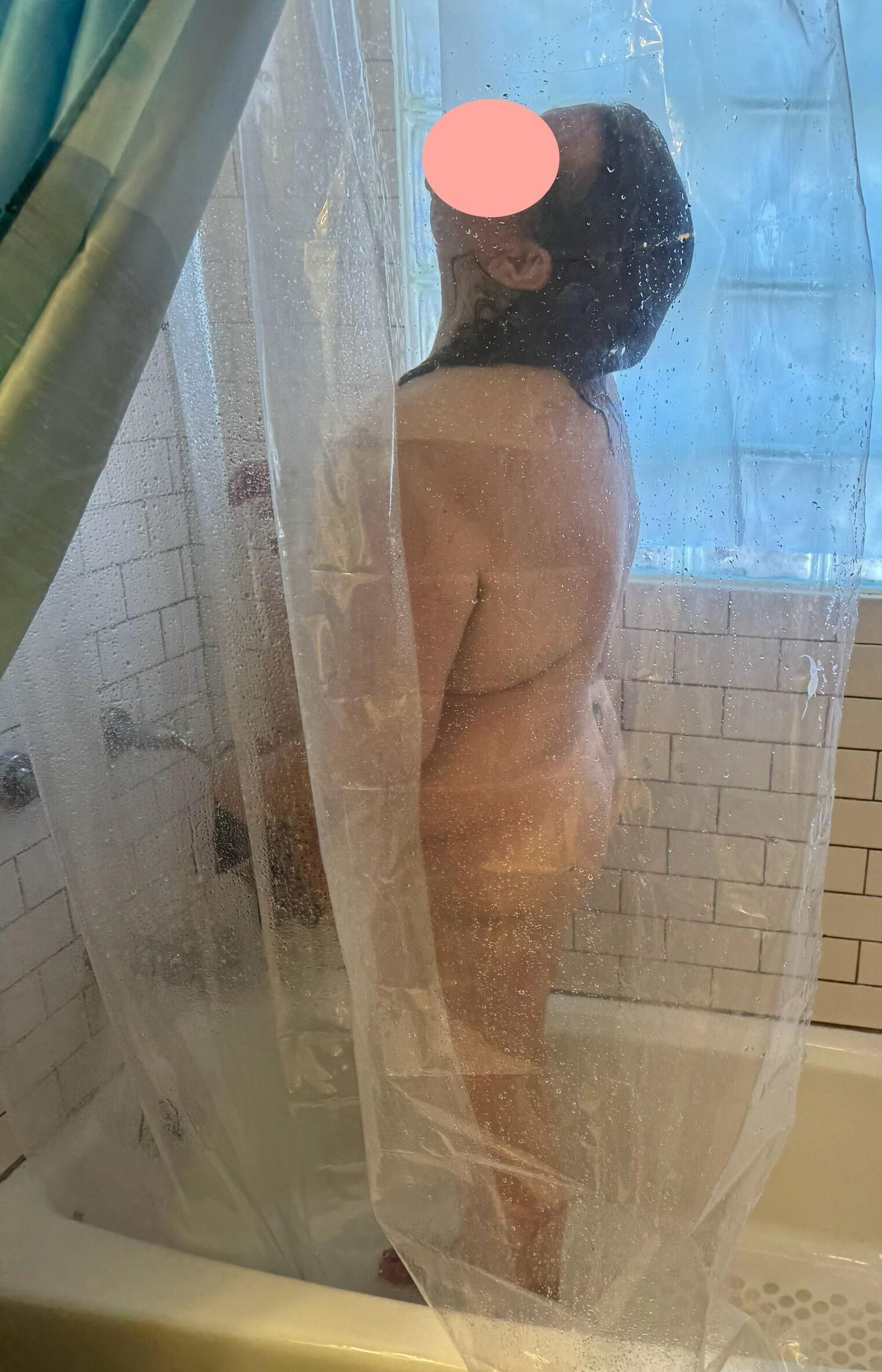 BBW Frau Dusche